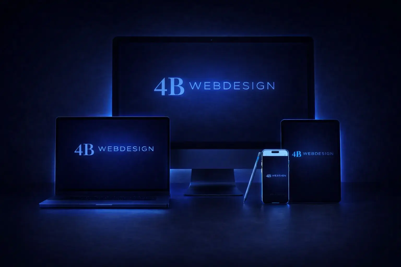 4B Webdesign mockup op desktop, laptop, tablet en mobiel (blue theme)